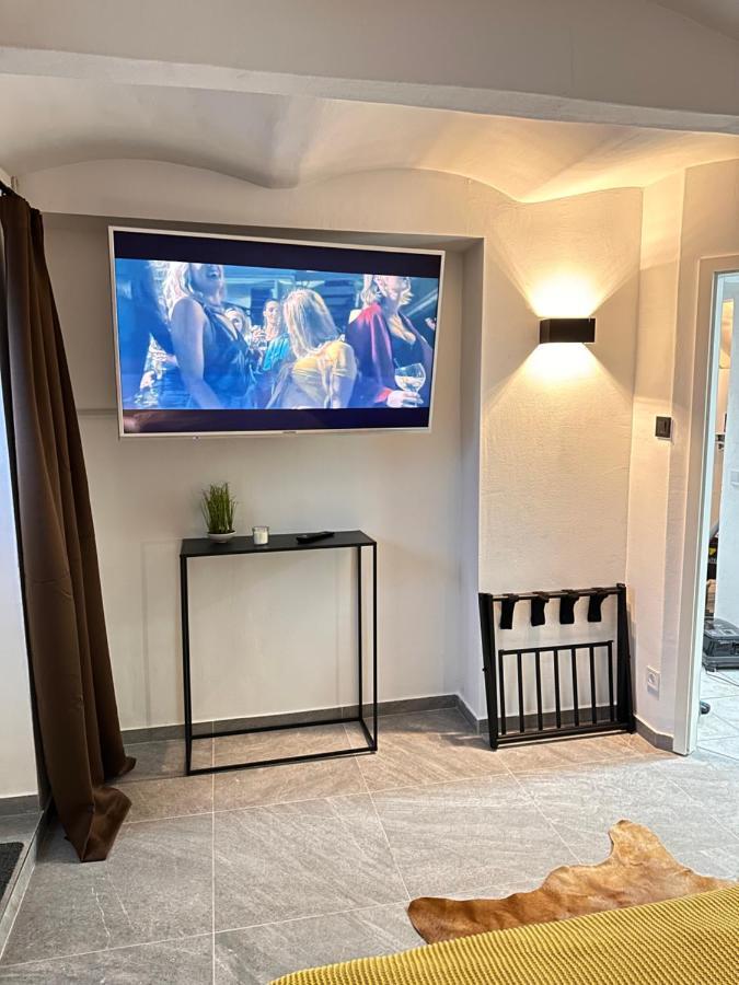 Apartment - Kueche, Badewanne, Regendusche, Netflix *